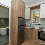 3e Villa *